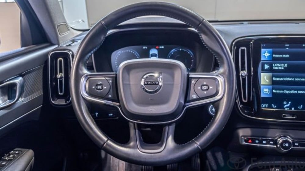 Volvo XC40 usata a Padova (16)