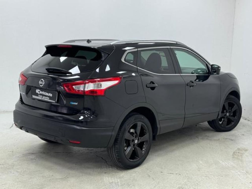 Nissan Qashqai usata a Como (2)