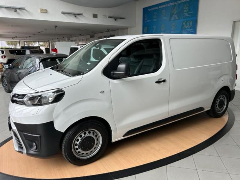 Toyota Proace Verso usata a Alessandria (2)