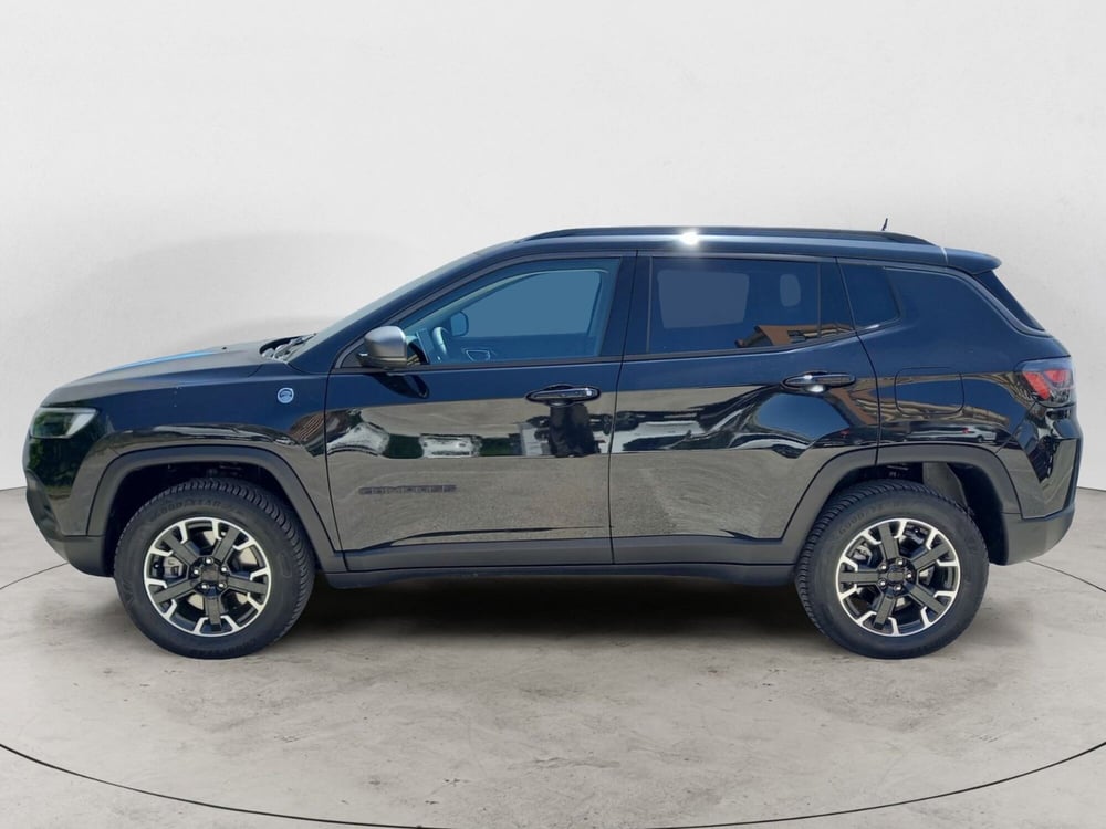 Jeep Compass usata a Bari (5)