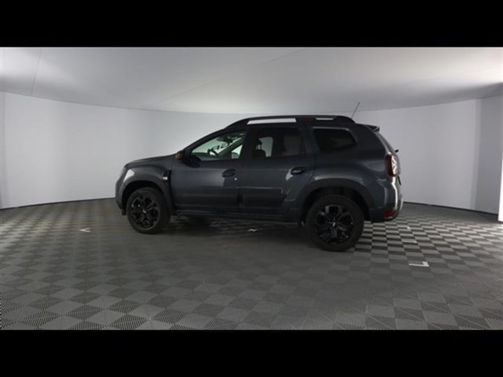 Dacia Duster usata a Piacenza (13)