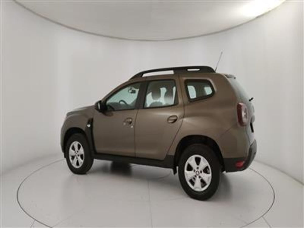 Dacia Duster usata a Bari (4)