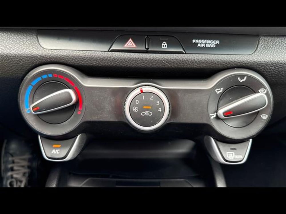 Kia Stonic usata a Padova (11)