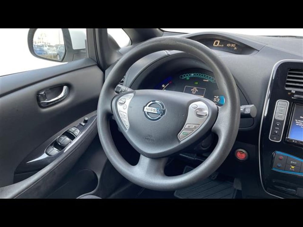 Nissan Leaf usata a Varese (7)