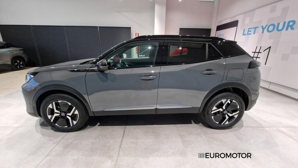 Peugeot 2008 nuova a Bari (8)
