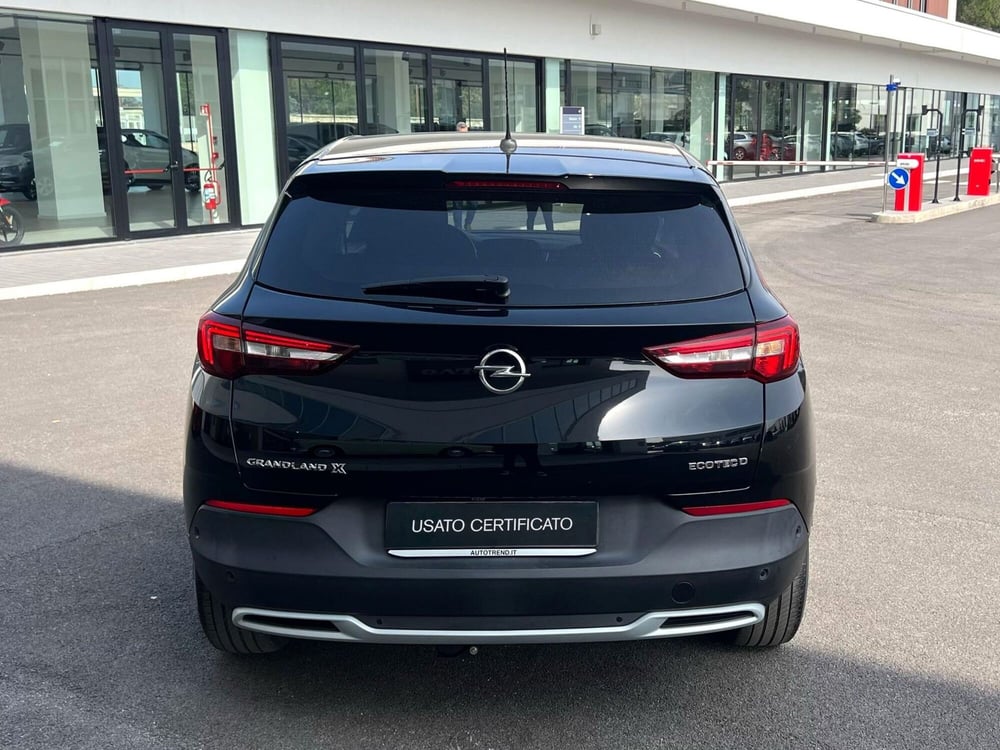 Opel Grandland X usata a Bari (4)