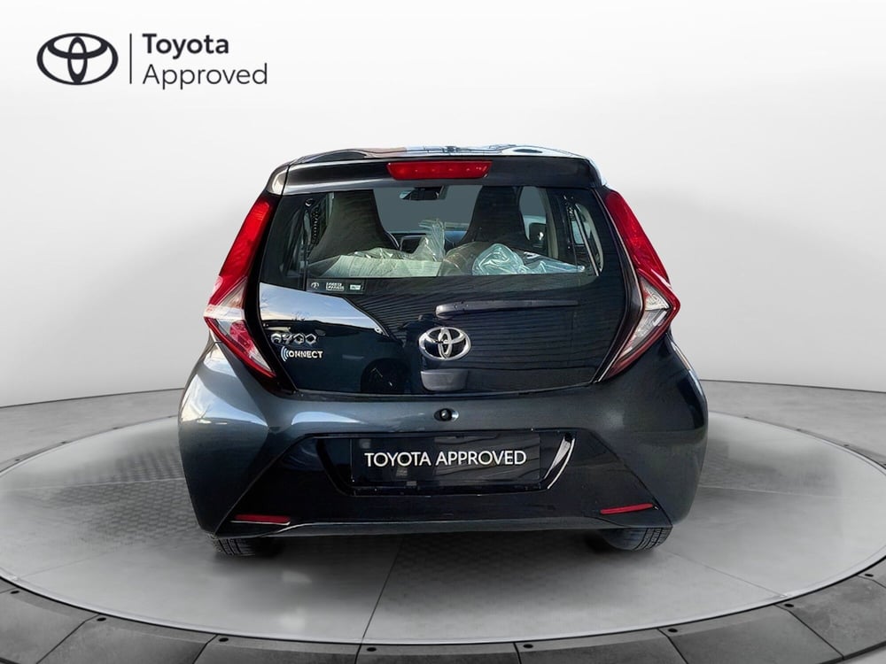 Toyota Aygo usata a Como (4)