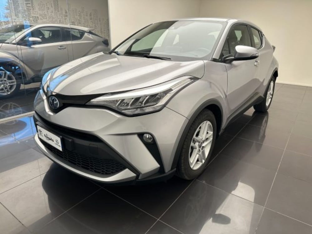 Toyota Toyota C-HR usata a Cuneo