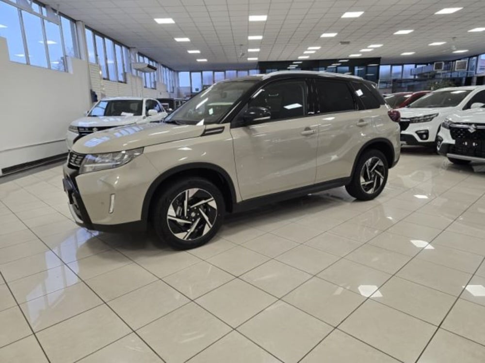 Suzuki Vitara nuova a Reggio Emilia (2)