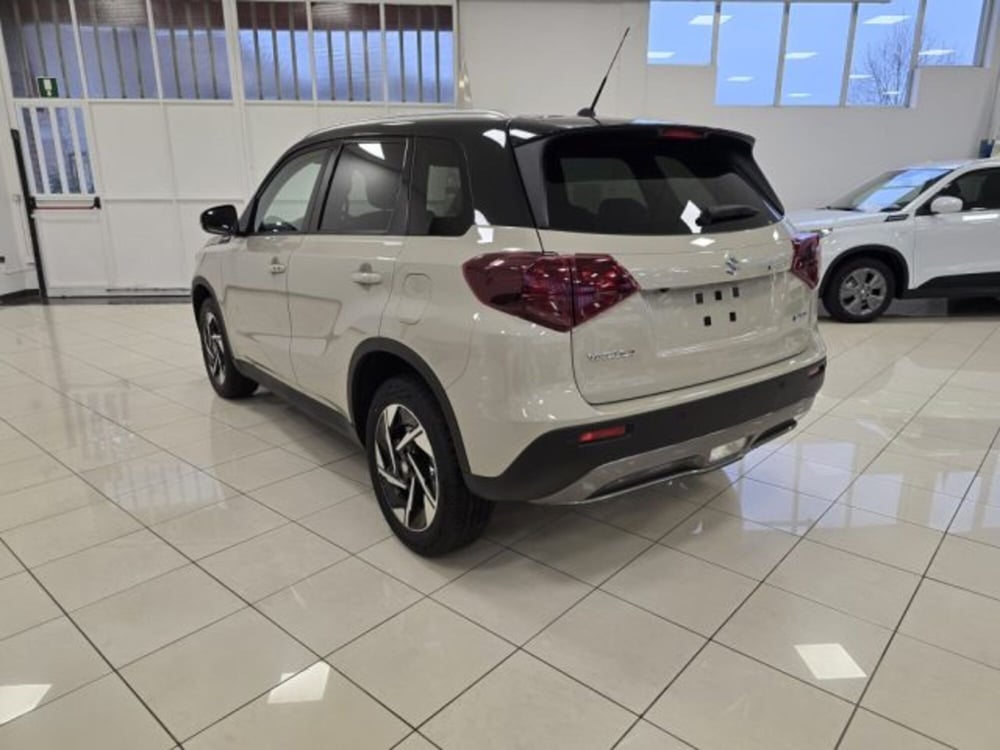 Suzuki Vitara nuova a Reggio Emilia (4)