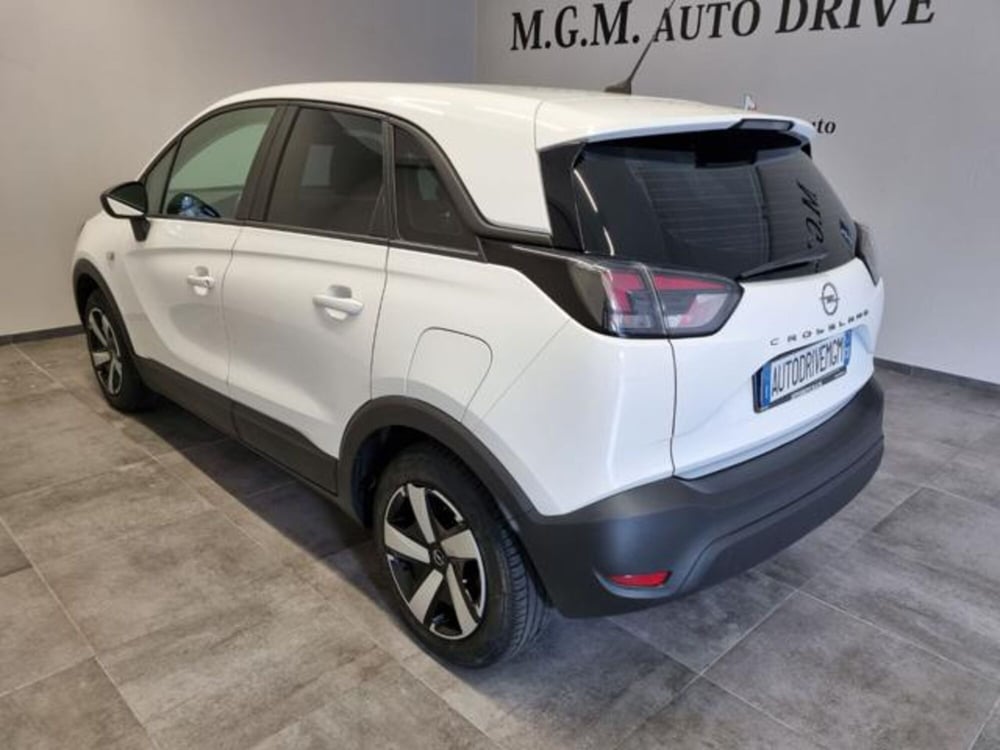 Opel Crossland usata a Como (17)