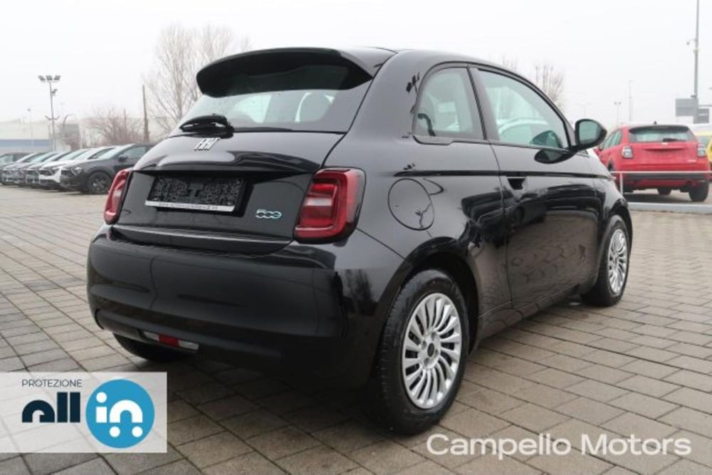 Fiat 500e usata a Venezia (3)