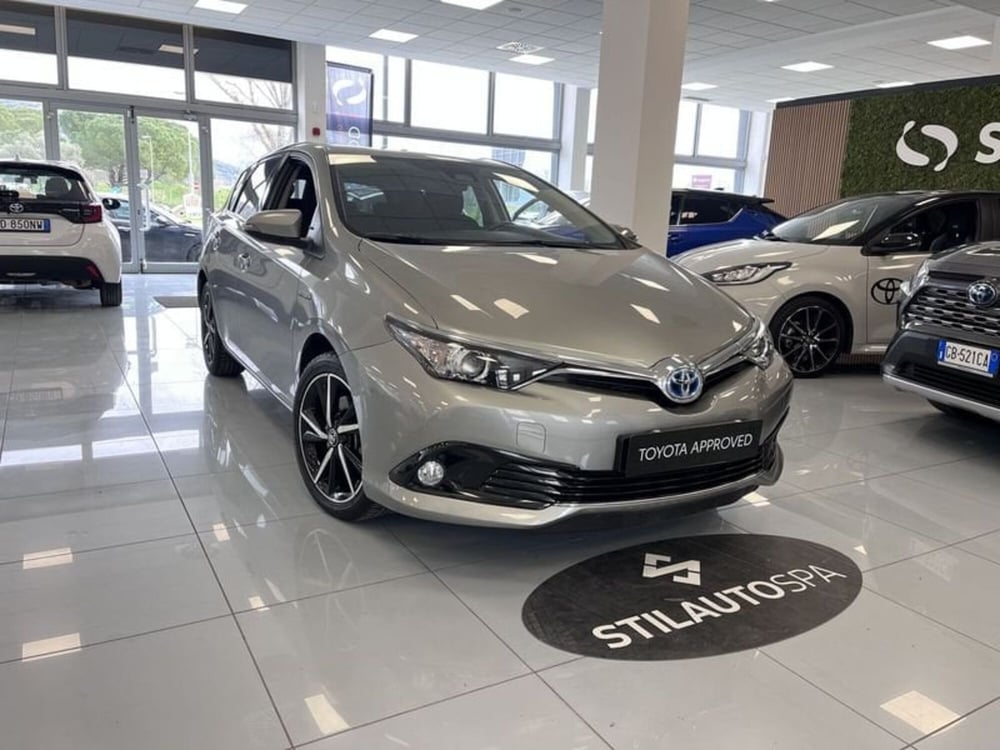 Toyota Auris usata a Prato (3)