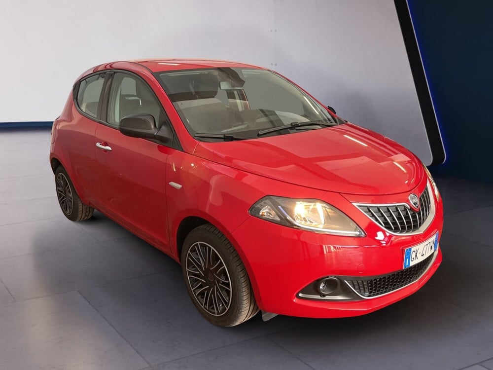 Lancia Ypsilon usata a Torino (3)