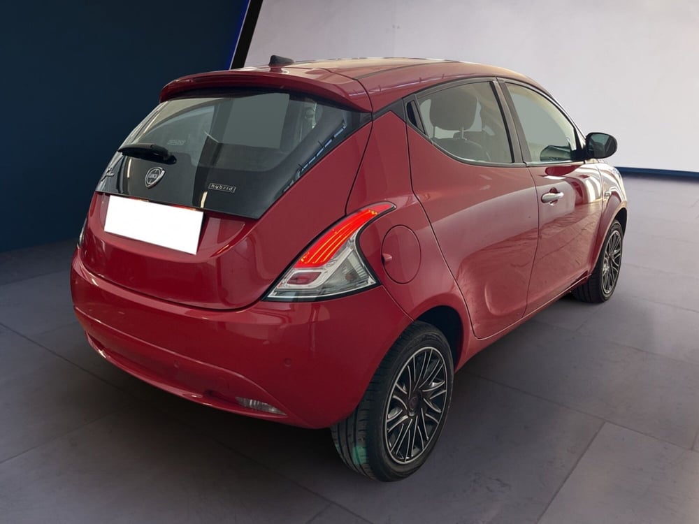 Lancia Ypsilon usata a Torino (4)