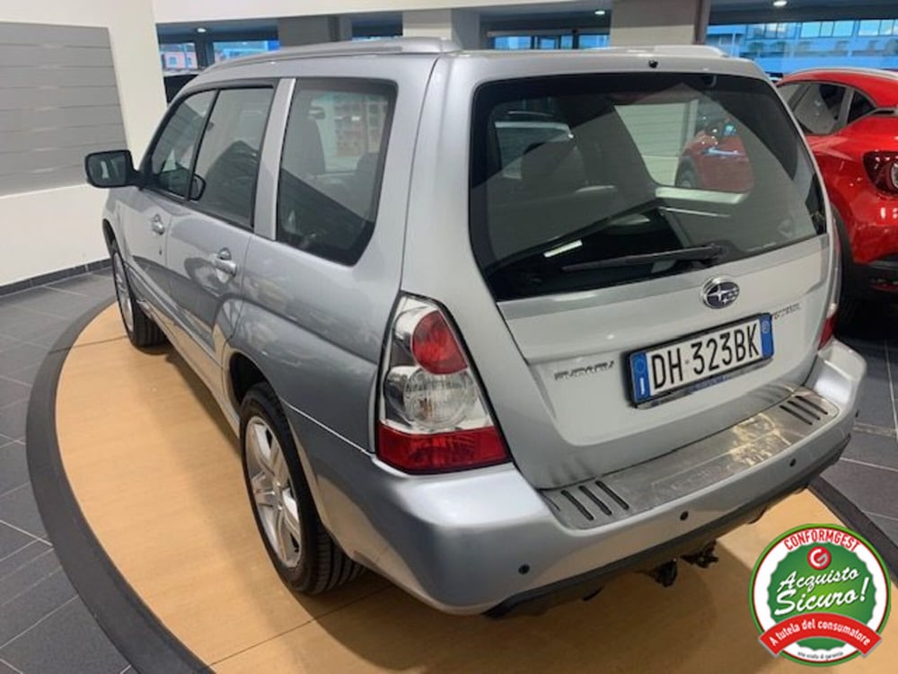 Subaru Forester usata a Lucca (7)