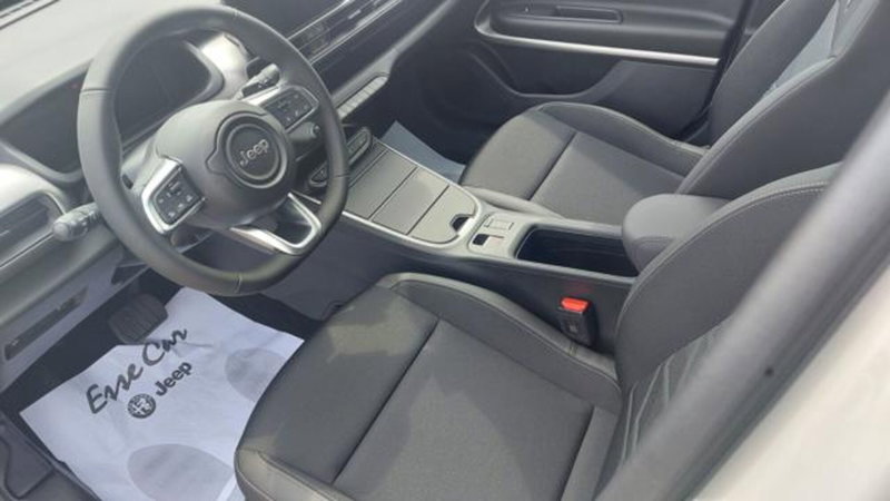 Jeep Avenger nuova a Padova (7)