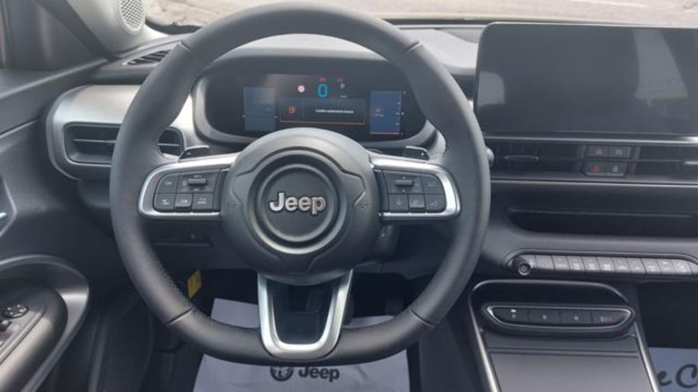 Jeep Avenger nuova a Padova (19)