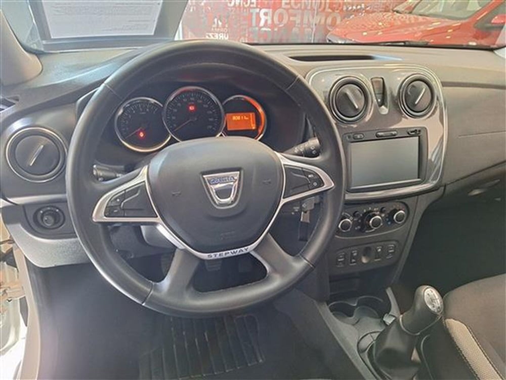 Dacia Sandero usata a Firenze (6)