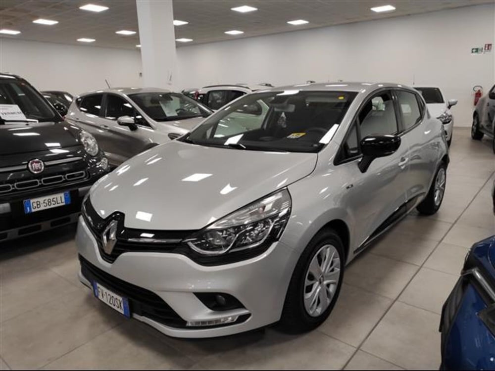 Renault Clio usata a Torino (7)