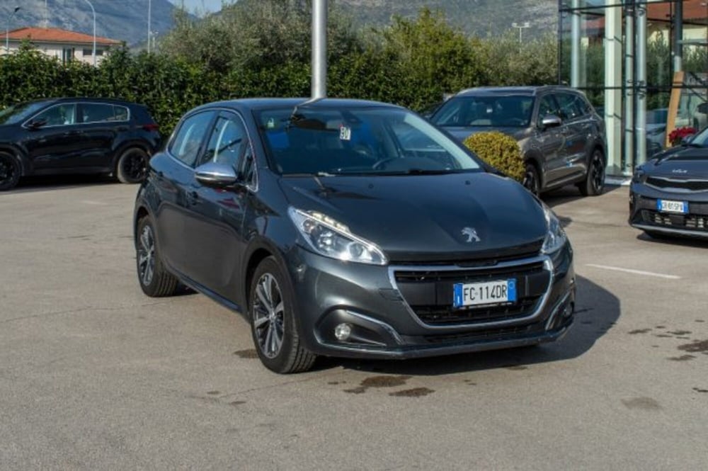 Peugeot 208 usata a Latina