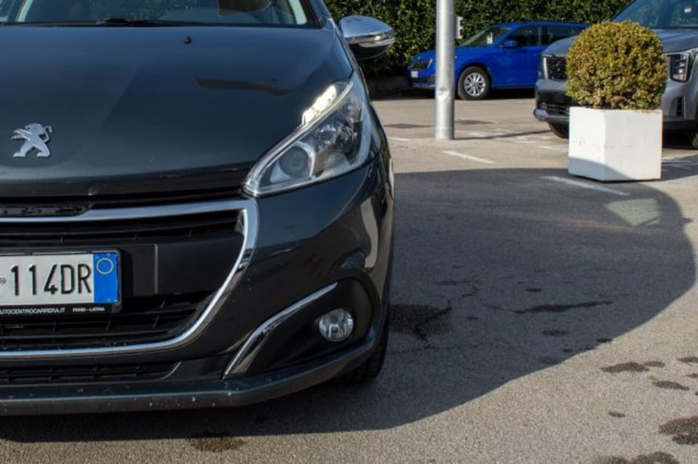 Peugeot 208 usata a Latina (11)