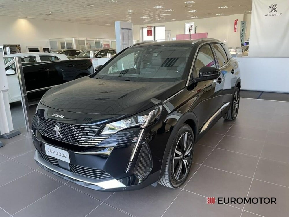 Peugeot 3008 nuova a Bari