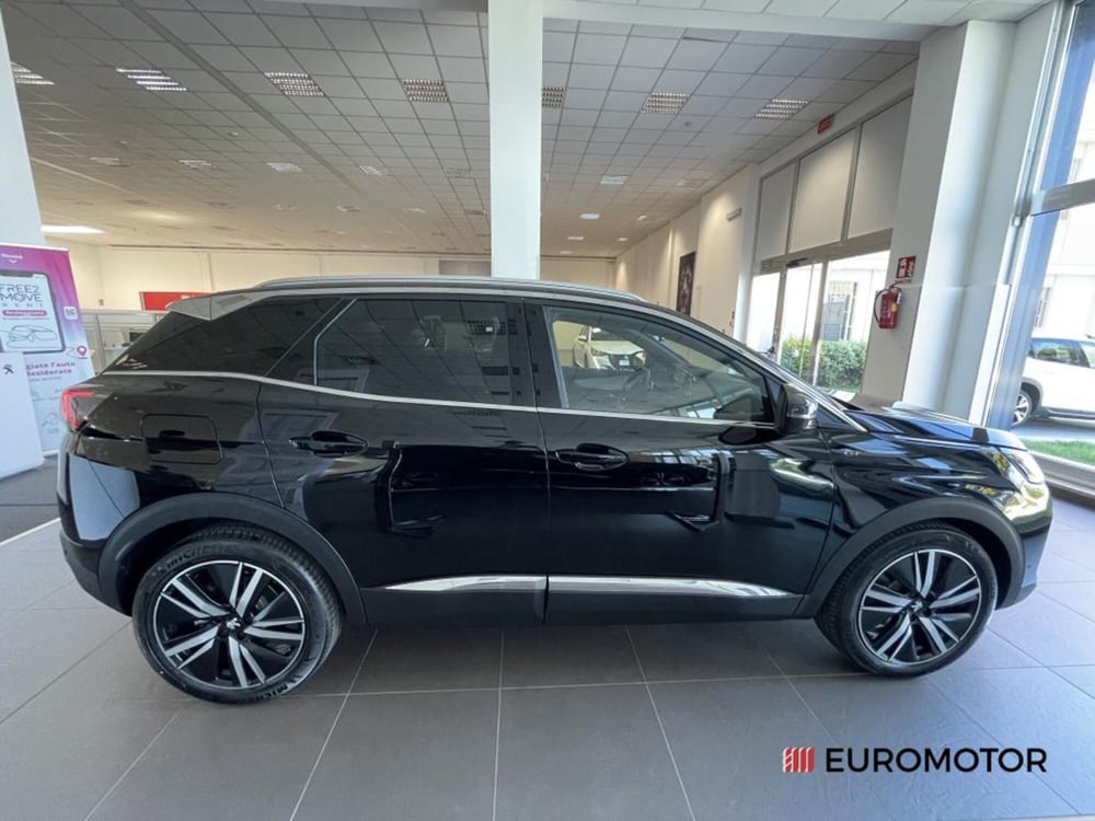 Peugeot 3008 nuova a Bari (3)