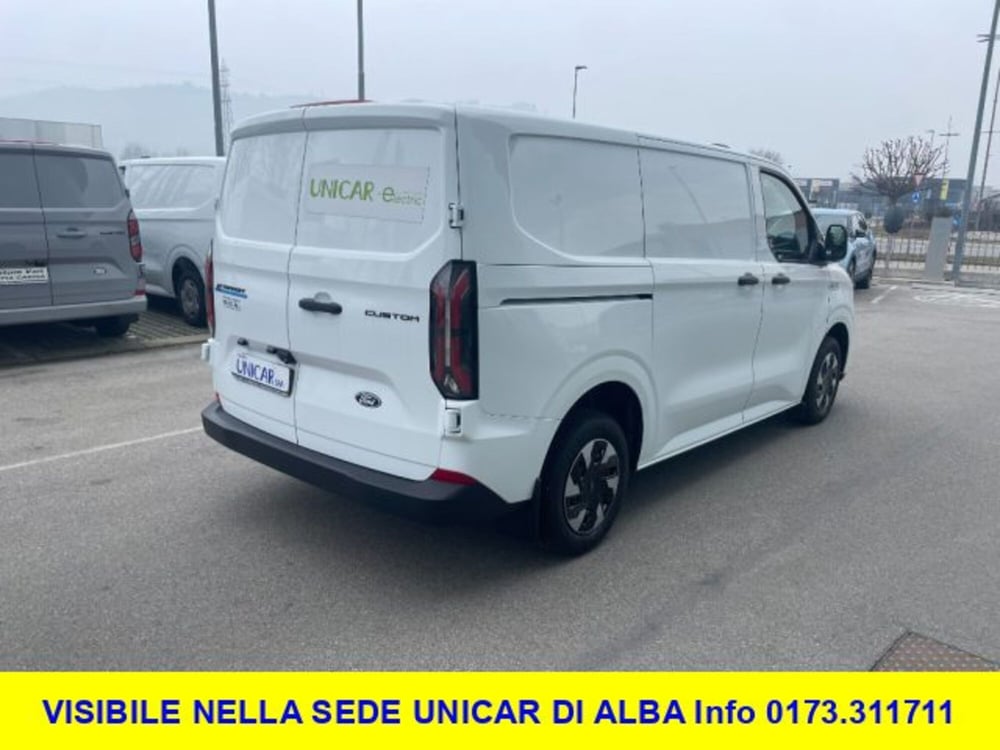 Ford E-Transit Custom Furgone nuova a Cuneo (3)