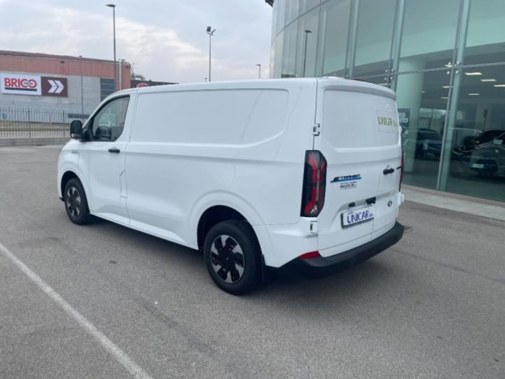 Ford E-Transit Custom Furgone nuova a Cuneo (4)