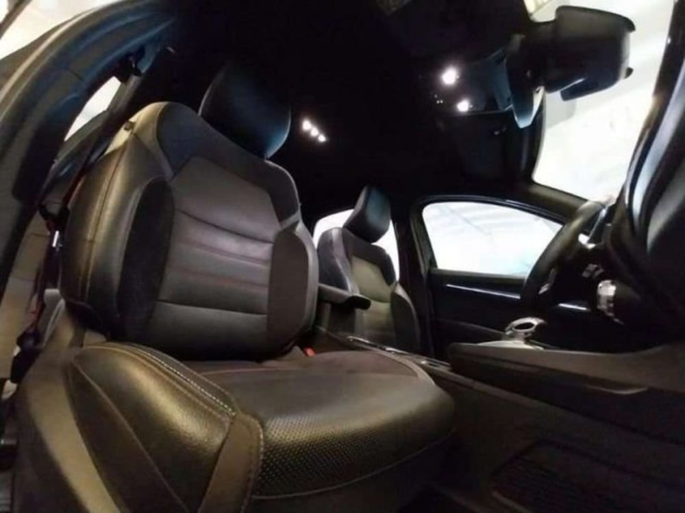 Renault Arkana usata a Firenze (17)