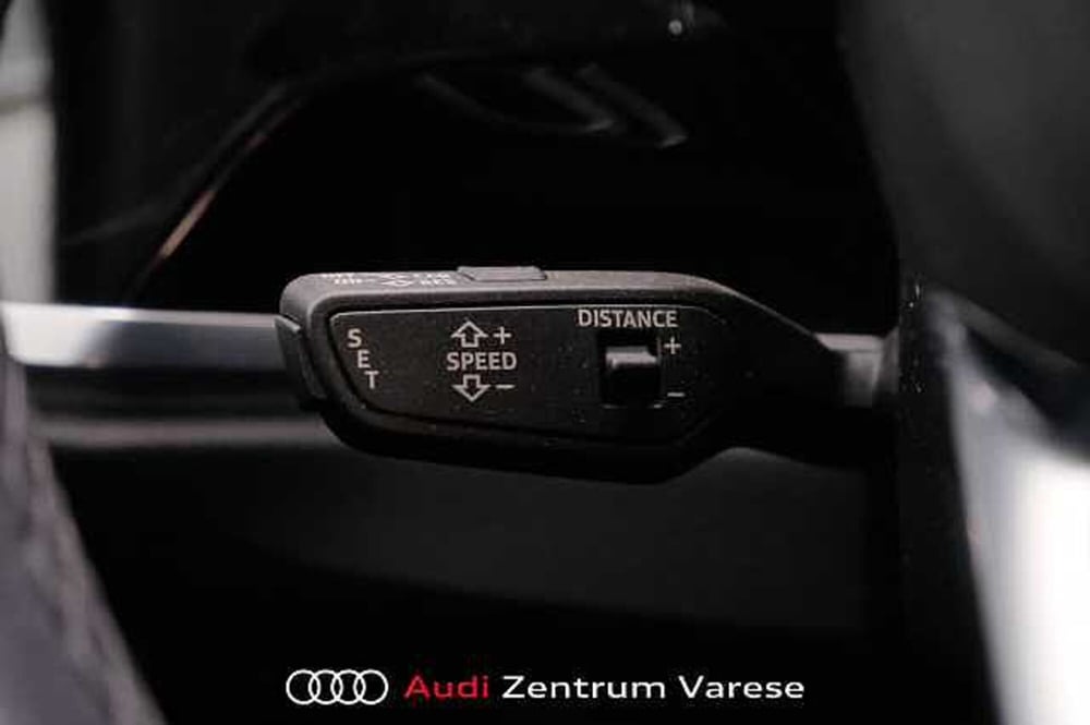 Audi Q3 Sportback usata a Varese (11)