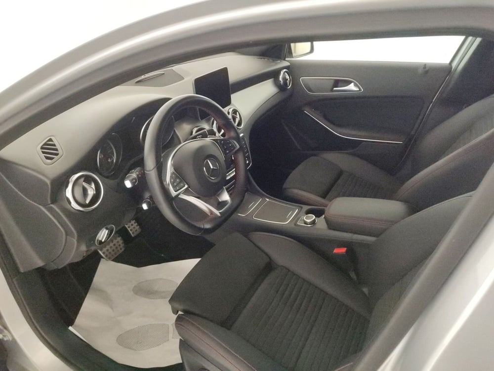 Mercedes-Benz GLA SUV usata a Alessandria (6)