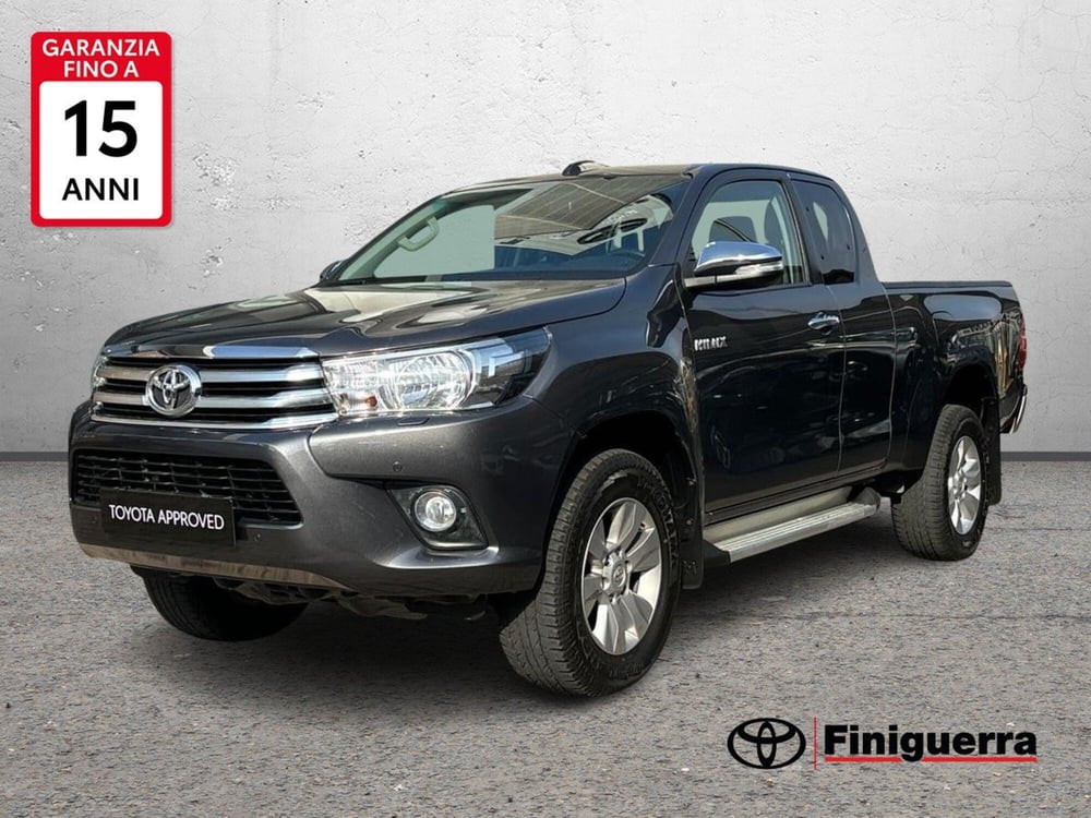 Toyota Hilux usata a Lecco