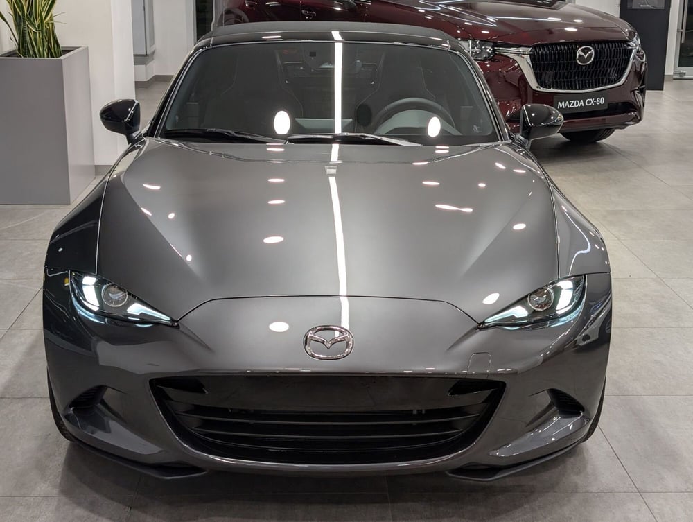 Mazda MX-5 nuova a Napoli (2)