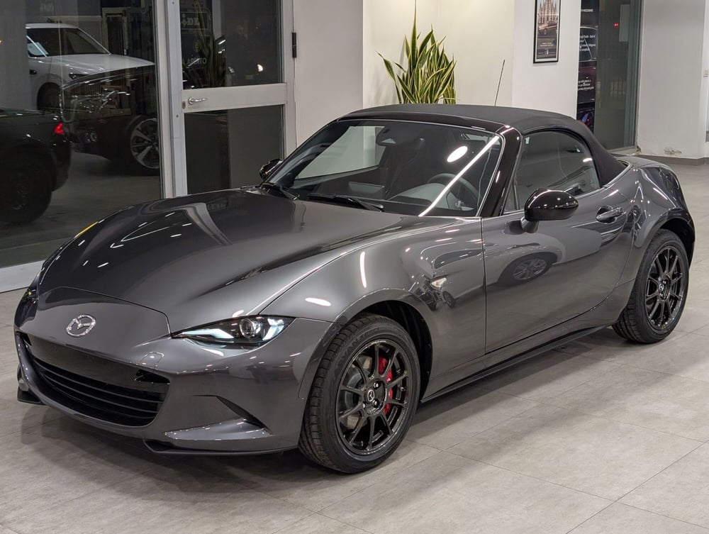 Mazda MX-5 nuova a Napoli (3)