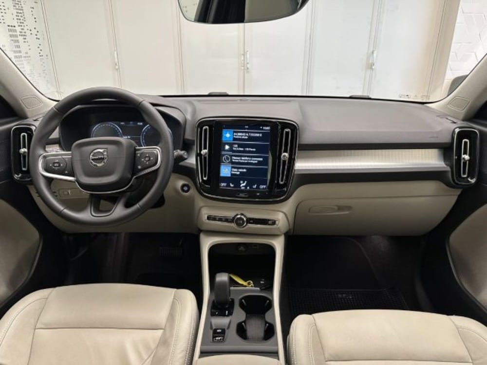 Volvo XC40 usata a Cuneo (11)