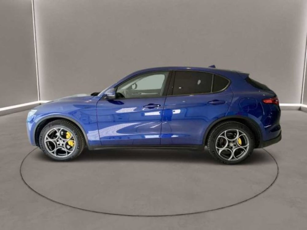 Alfa Romeo Stelvio usata a Caltanissetta (5)