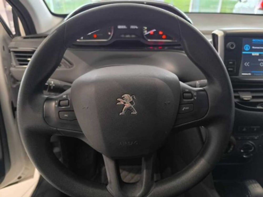 Peugeot 208 usata a Caltanissetta (16)