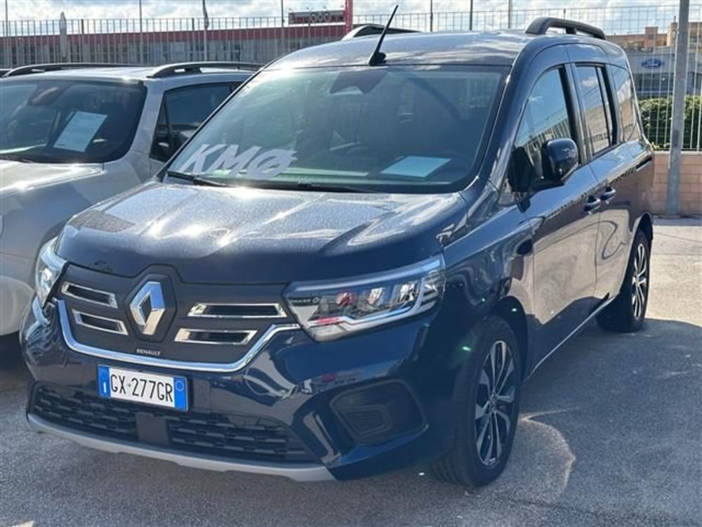 Renault Kangoo nuova a Brindisi (5)