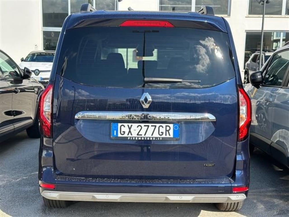 Renault Kangoo nuova a Brindisi (7)