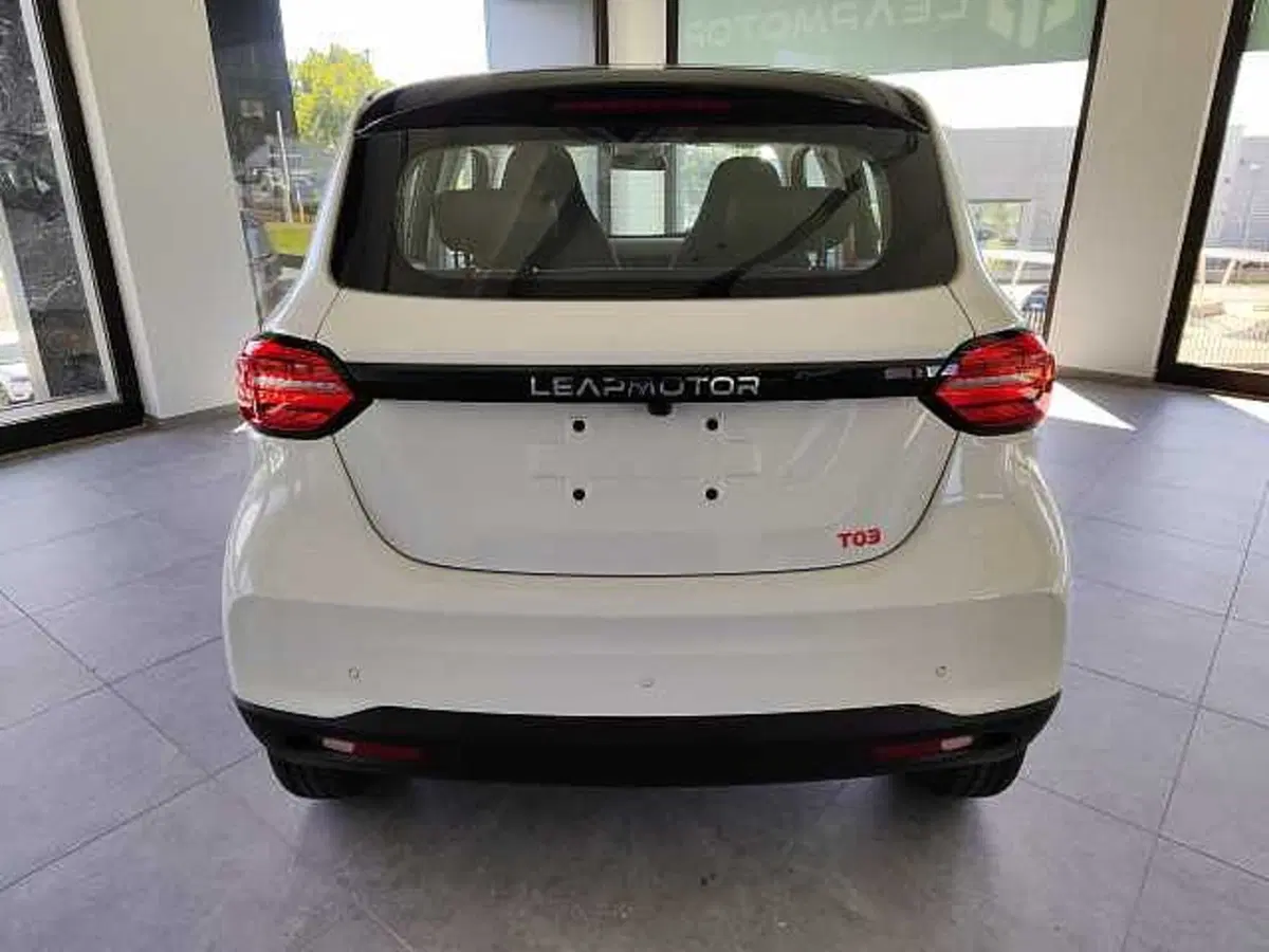 Leapmotor T03 nuova a Viterbo (6)