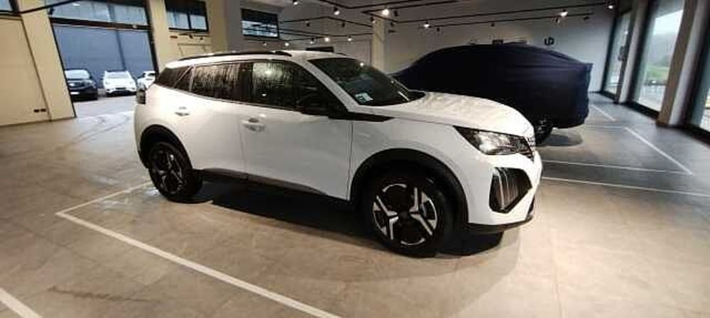 Peugeot 2008 nuova a Viterbo