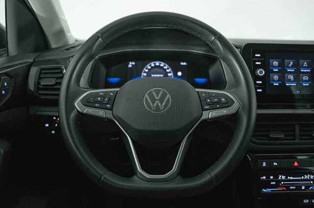 Volkswagen T-Cross usata a Como (19)