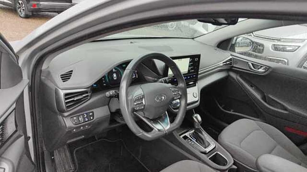 Hyundai Ioniq usata a Firenze (4)