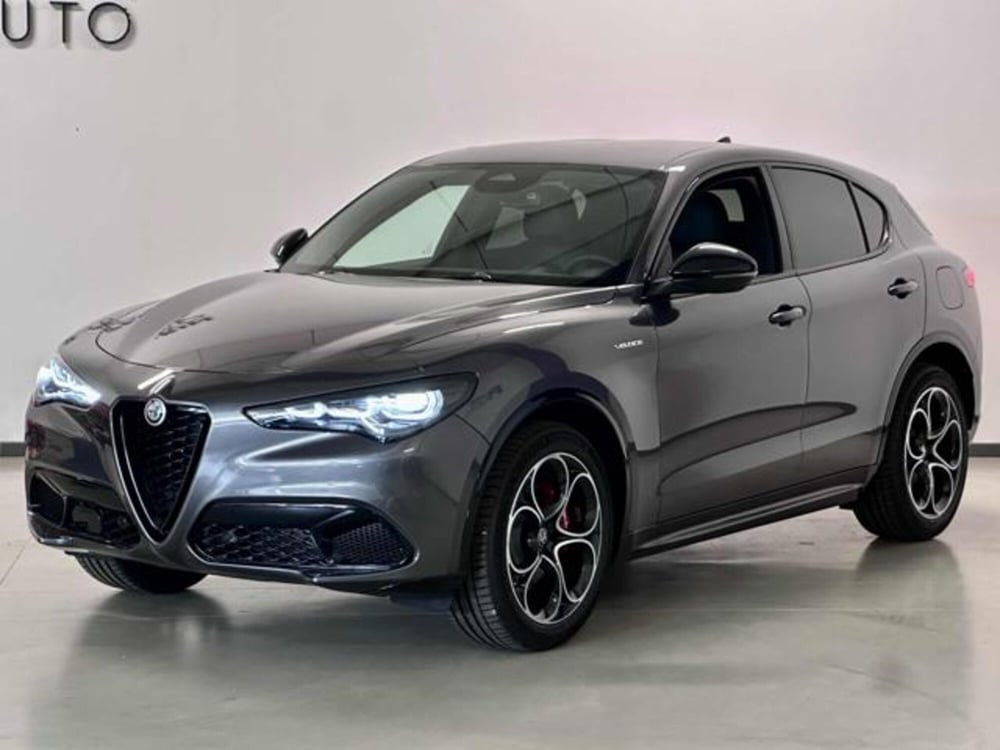 Alfa Romeo Stelvio nuova a Vicenza