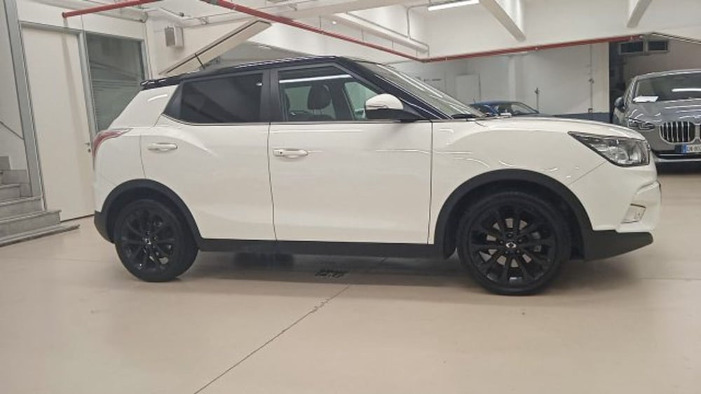 Ssangyong Tivoli usata a Torino (6)