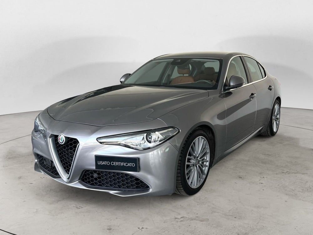 Alfa Romeo Giulia usata a Bari