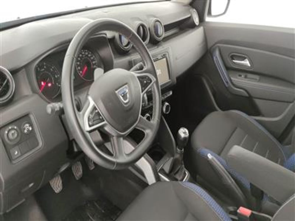 Dacia Duster usata a Bari (13)