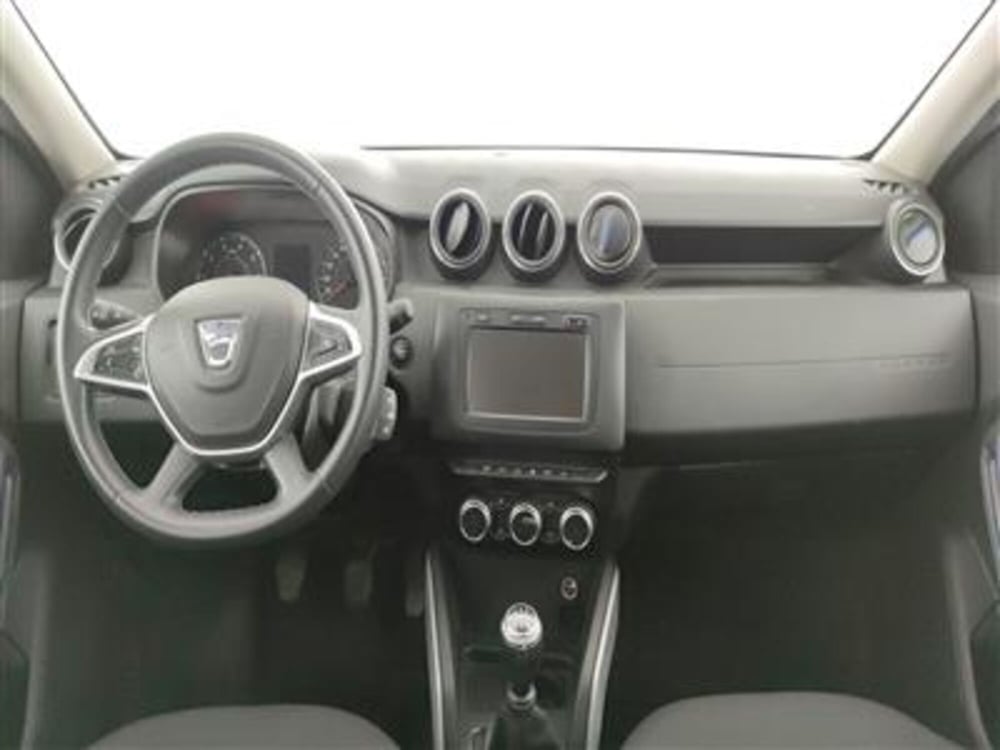 Dacia Duster usata a Bari (14)